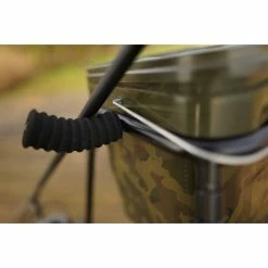 Pomagala Za Hranjenje, Markiranje I Kante Avid Carp Lokdown Bucket Stand