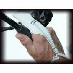 Pomagala Za Hranjenje, Markiranje I Kante Starbaits Finger Cast